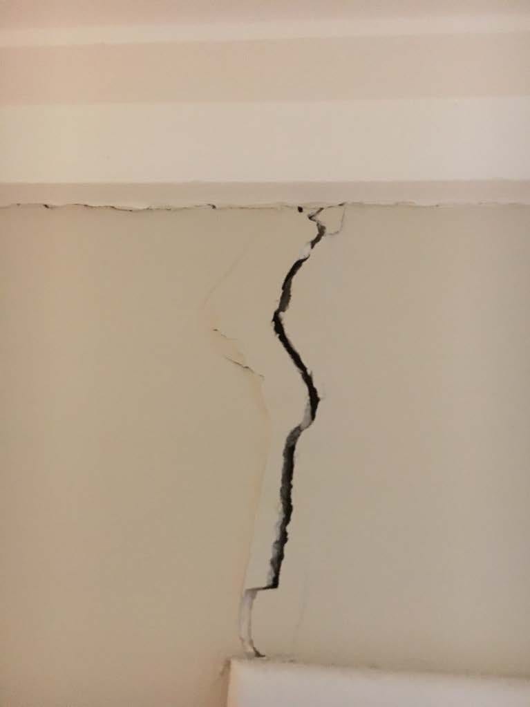 You Ve Got Wall Cracks What Can You Do About Them